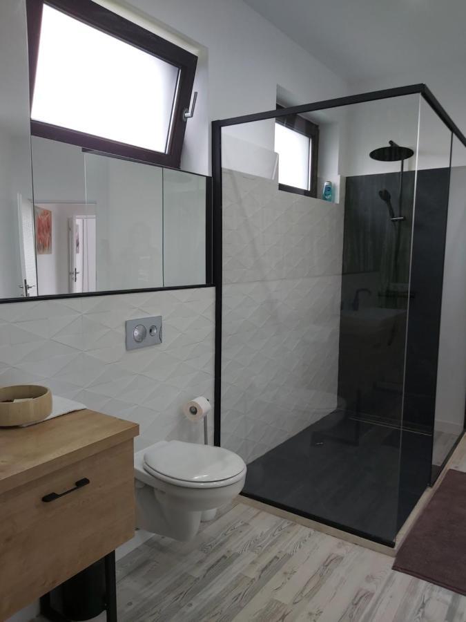 Accent House Lägenhet Deva Exteriör bild
