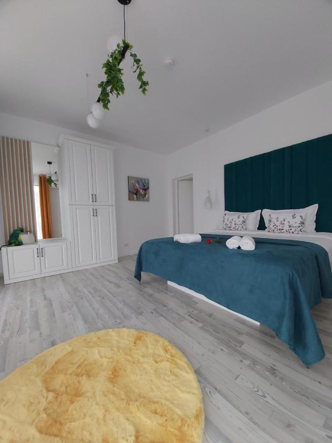 Accent House Lägenhet Deva Exteriör bild